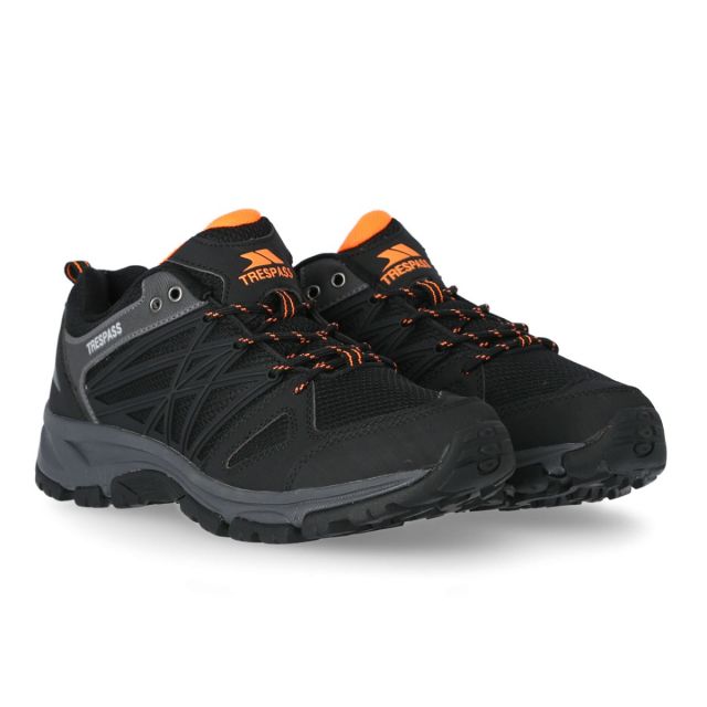 trespass walking shoes