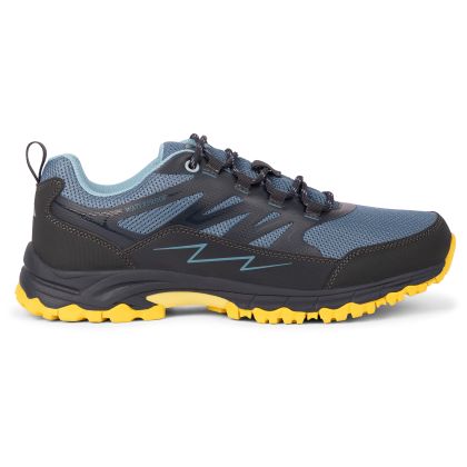 COREY - MALE TRAINER, Angled view of footwear